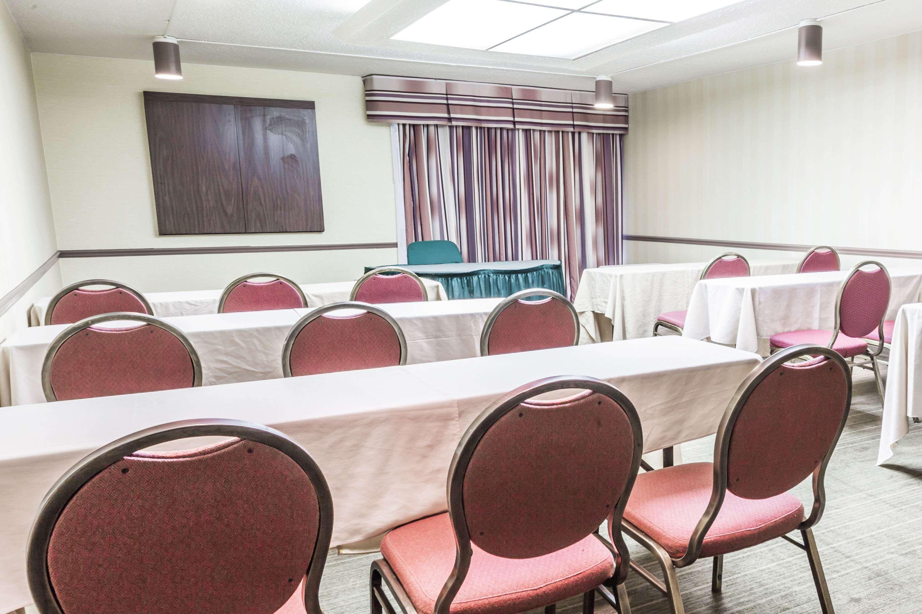 Toronto East Inn 외부 사진