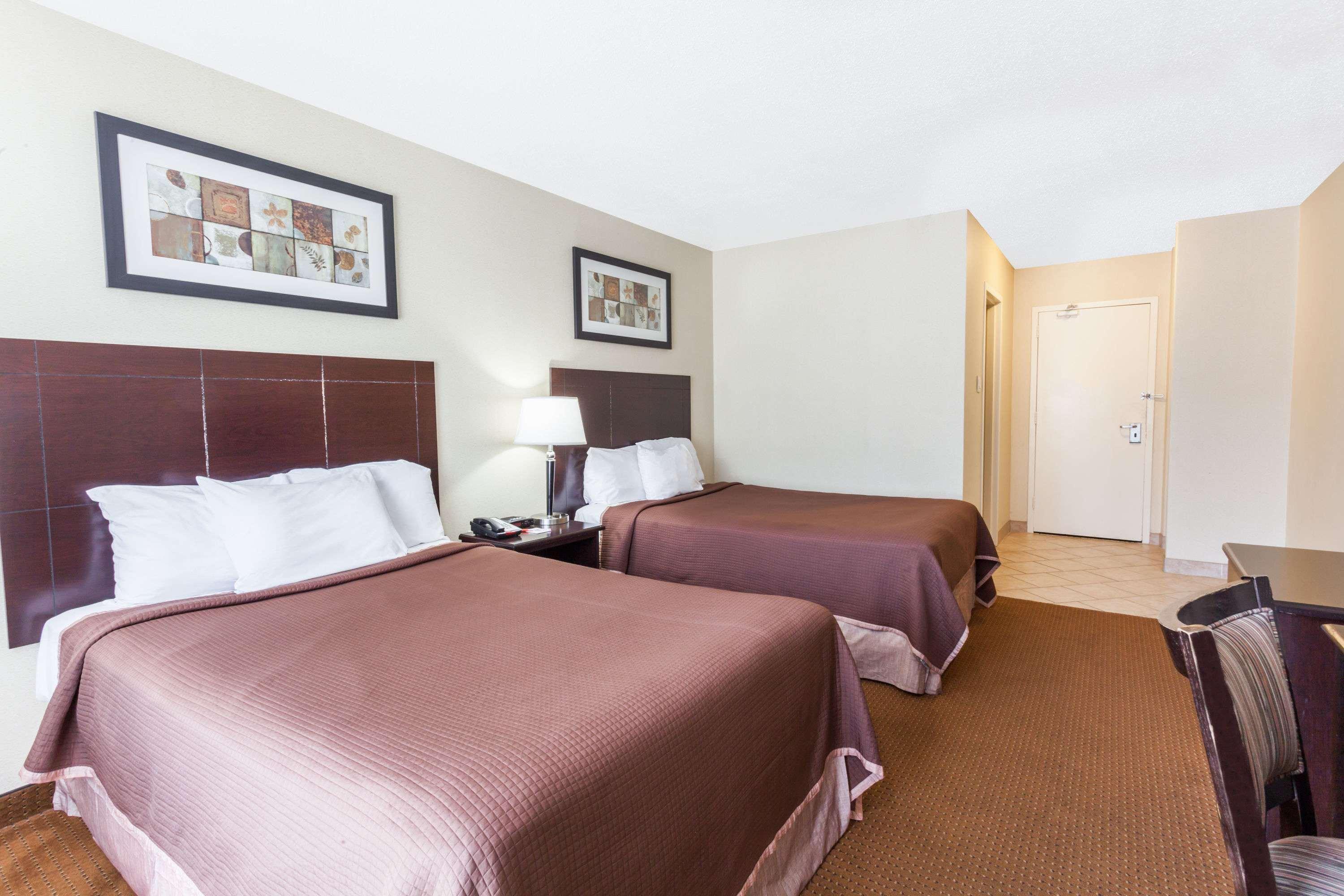 Toronto East Inn 외부 사진