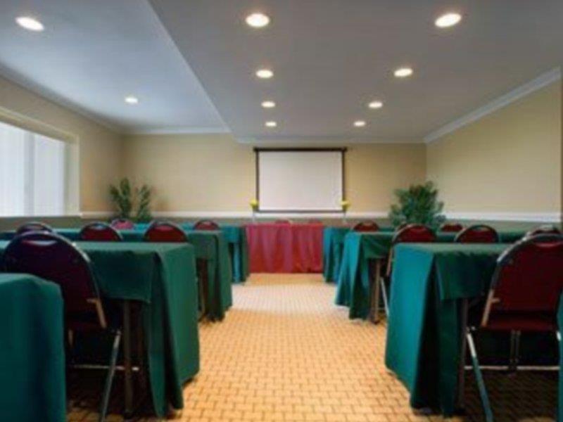 Toronto East Inn 외부 사진